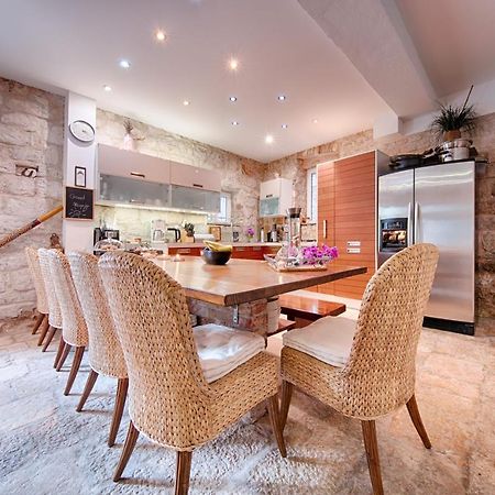 B&B Villa Віс Екстер'єр фото