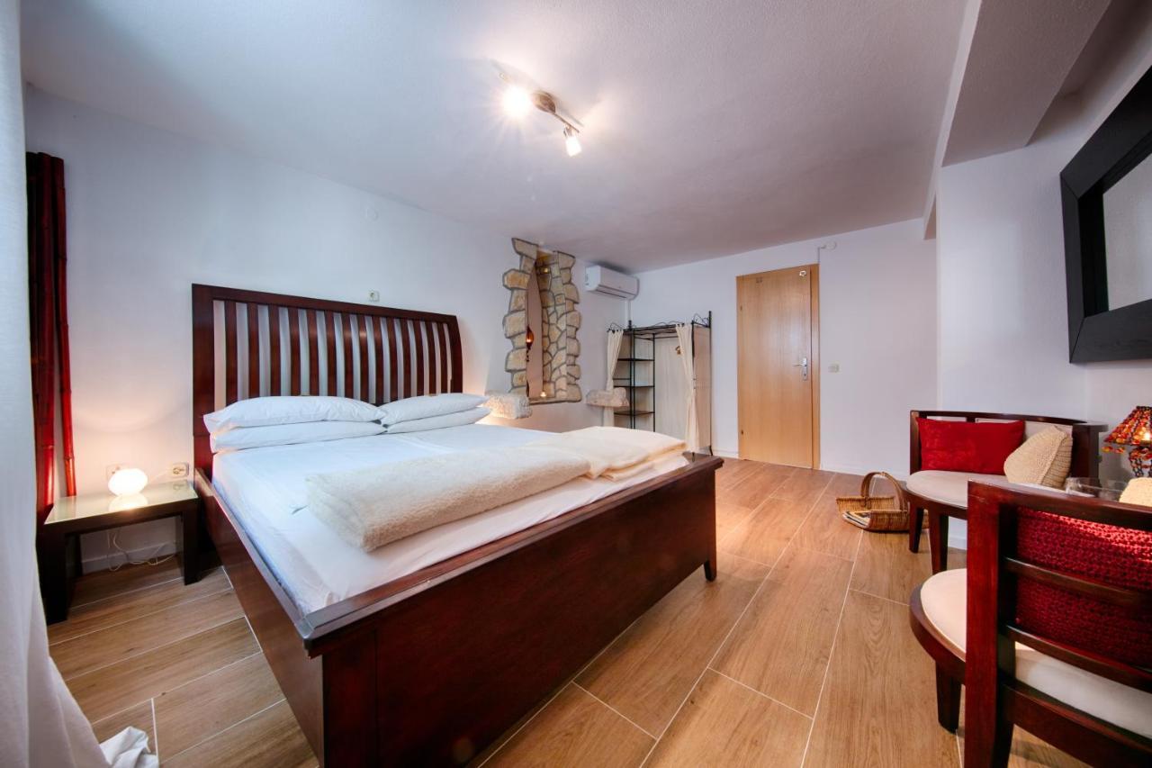 B&B Villa Віс Екстер'єр фото